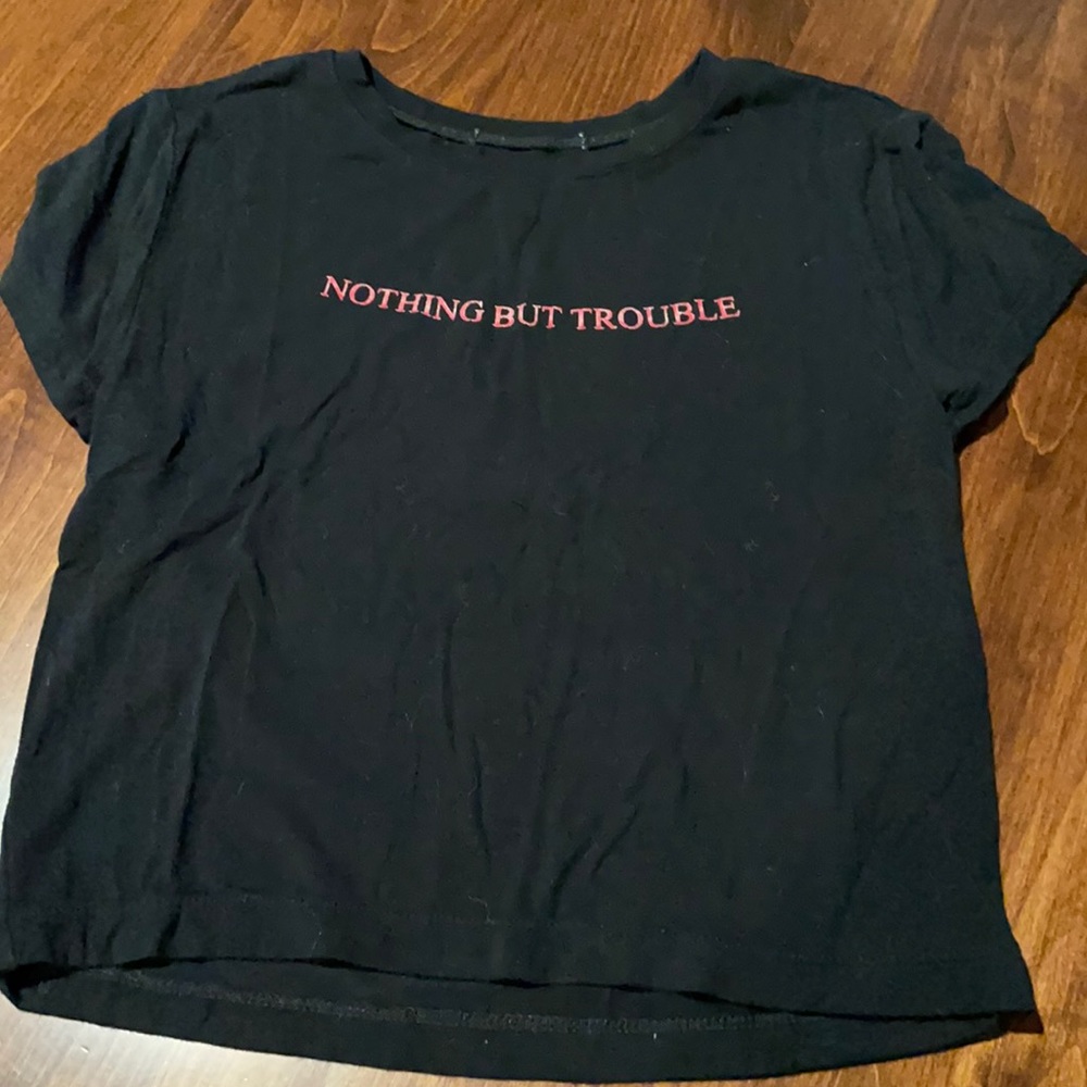 Black tee